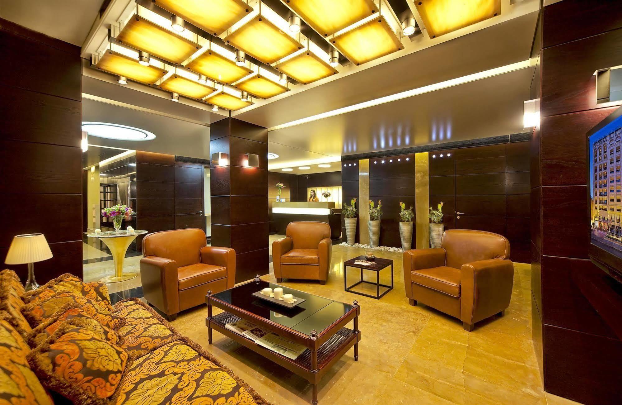 Coral Beirut Al Hamra Hotel Интерьер фото